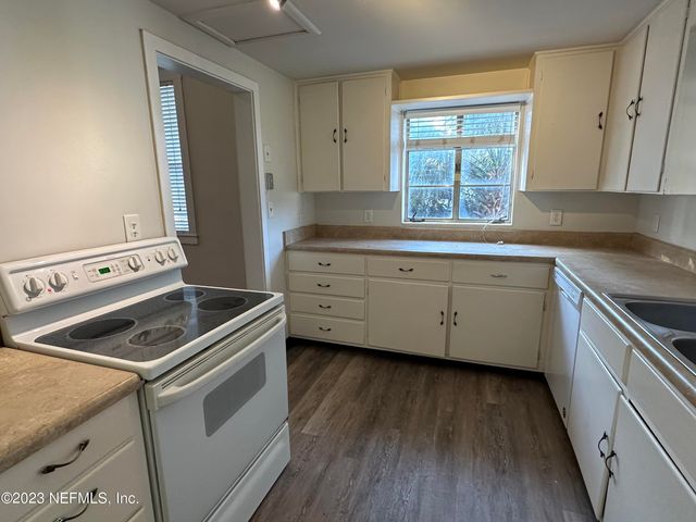 1824 PERRY Place, Jacksonville, FL 32207