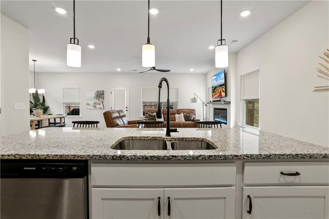 611 Blaven Street, Cartersville, GA 30121