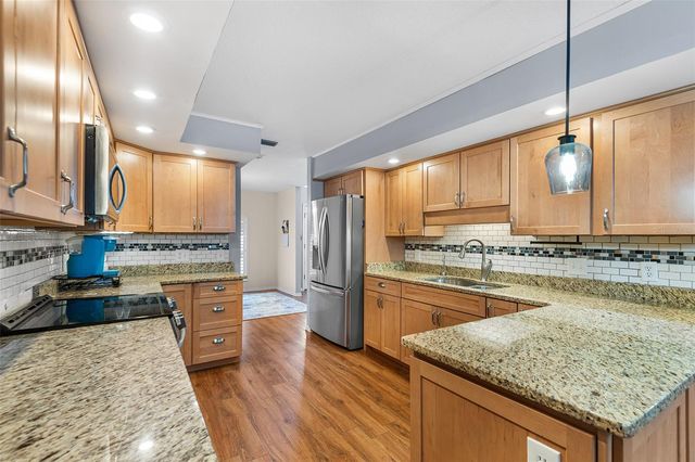 2861 POND VIEW DRIVE, Haines City, FL 33844