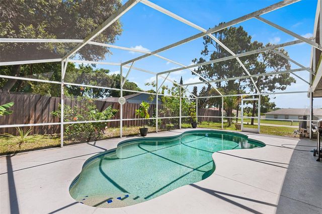 2861 POND VIEW DRIVE, Haines City, FL 33844