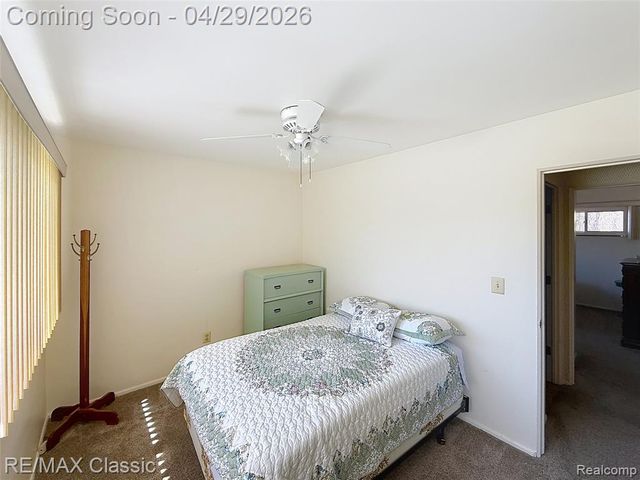 27740 Barkley Street, Livonia, MI 48154