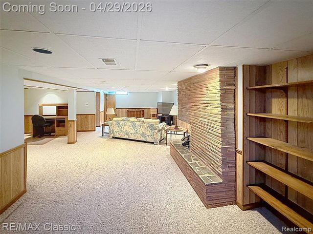 27740 Barkley Street, Livonia, MI 48154