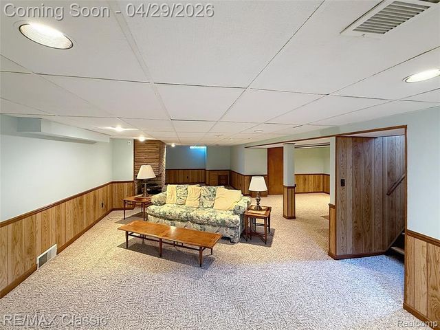 27740 Barkley Street, Livonia, MI 48154