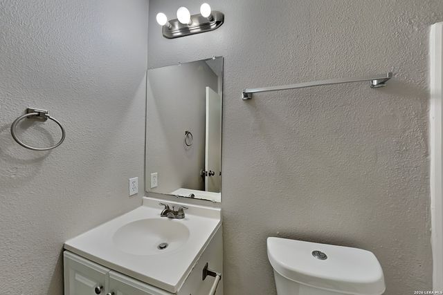 3658 Candleglenn, San Antonio, TX 78244
