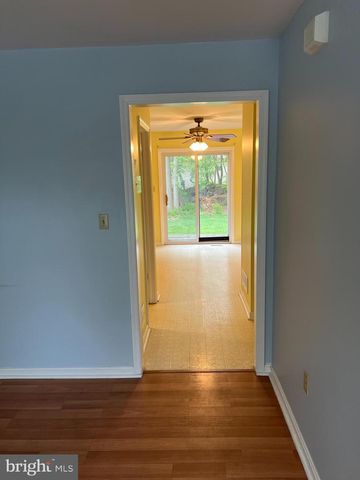 162 OLD HERSHEY RD, Elizabethtown, PA 17022