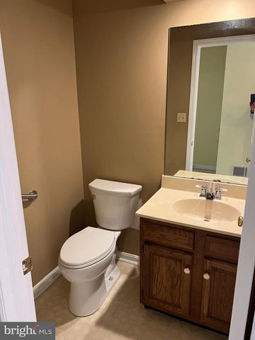 162 OLD HERSHEY RD, Elizabethtown, PA 17022