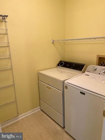 162 OLD HERSHEY RD, Elizabethtown, PA 17022
