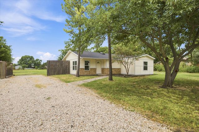 1058 Blackland Drive, Royse City, TX 75189