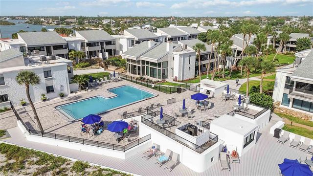 1555 TARPON CENTER DRIVE G 235, Venice, FL 34285