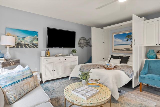 1555 TARPON CENTER DRIVE G 235, Venice, FL 34285