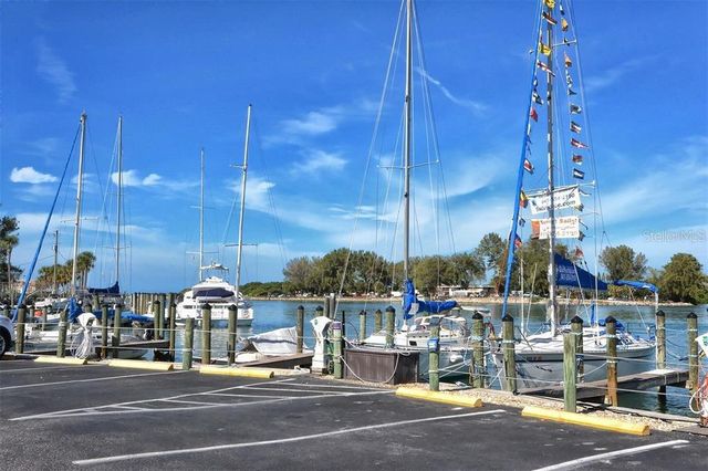 1555 TARPON CENTER DRIVE G 235, Venice, FL 34285