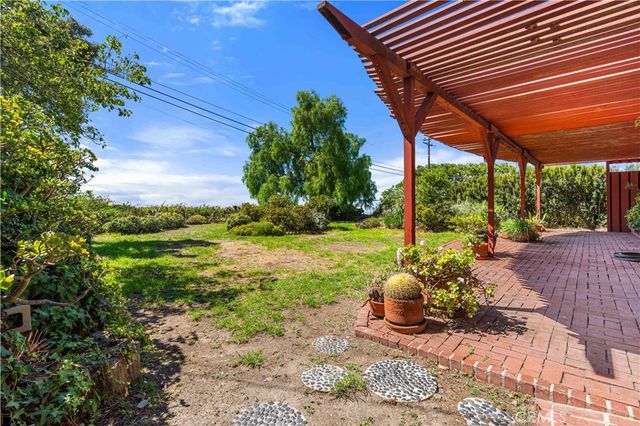 6630 Eddinghill Drive, Rancho Palos Verdes, CA 90275