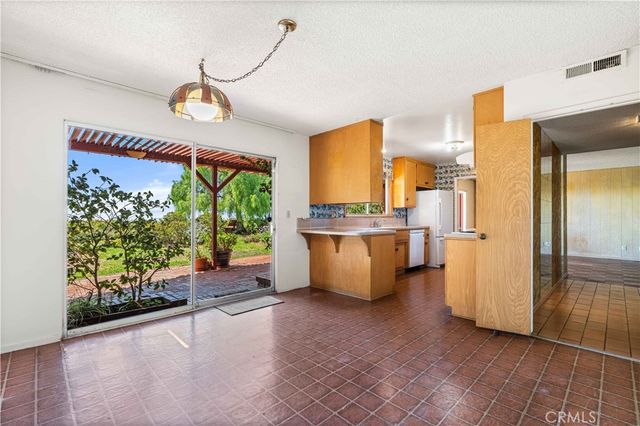 6630 Eddinghill Drive, Rancho Palos Verdes, CA 90275