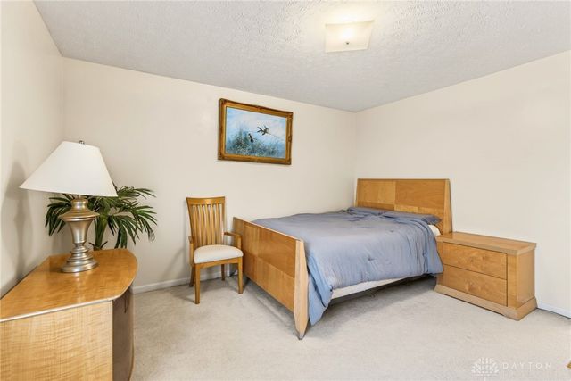 6520 Heritage Park Boulevard, Huber Heights, OH 45424