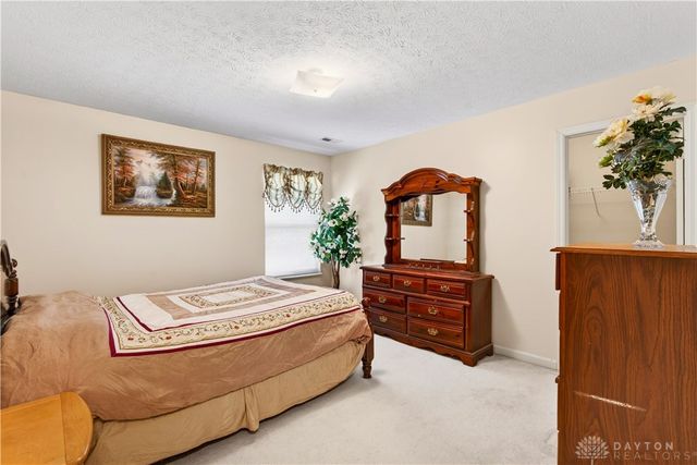 6520 Heritage Park Boulevard, Huber Heights, OH 45424