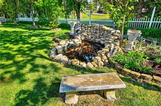 6520 Heritage Park Boulevard, Huber Heights, OH 45424
