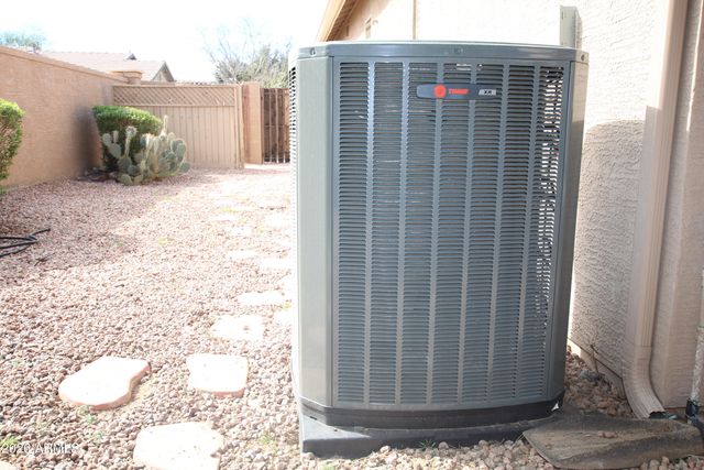 6981 S MILLER Drive, Chandler, AZ 85249