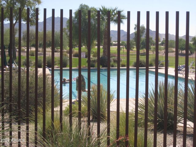 6981 S MILLER Drive, Chandler, AZ 85249