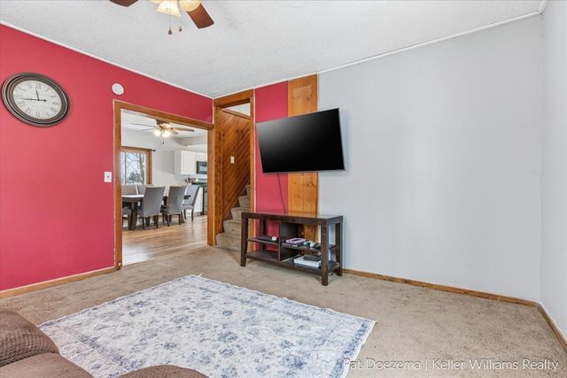 1417 Harrison Street, Lake Odessa, MI 48849