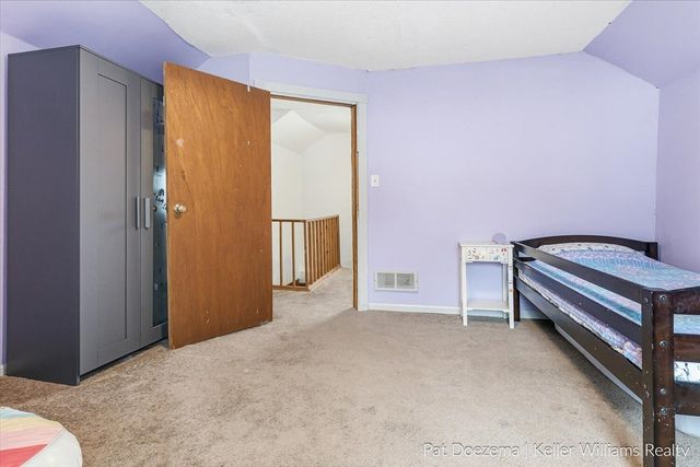 1417 Harrison Street, Lake Odessa, MI 48849