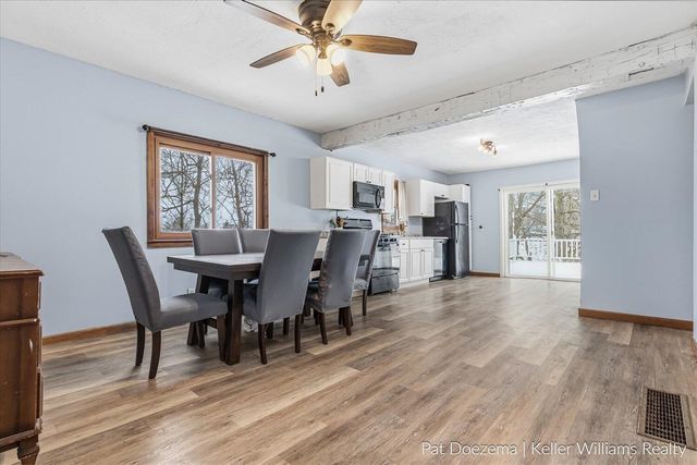 1417 Harrison Street, Lake Odessa, MI 48849