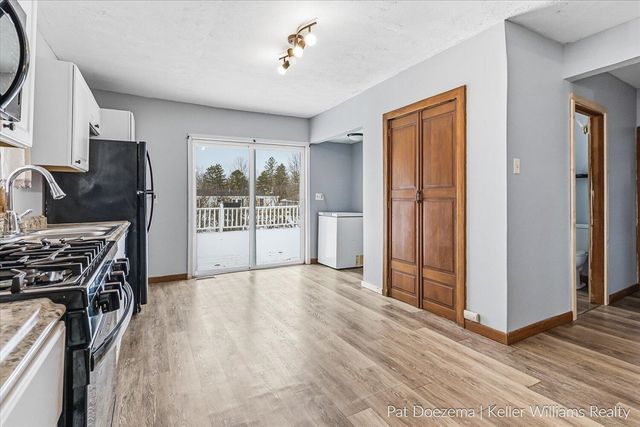 1417 Harrison Street, Lake Odessa, MI 48849