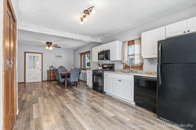 1417 Harrison Street, Lake Odessa, MI 48849