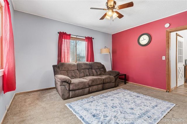 1417 Harrison Street, Lake Odessa, MI 48849