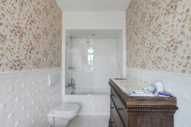 1840 S Bayshore Lane, Miami, FL 33133