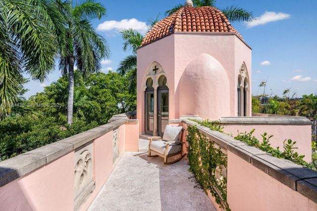 1840 S Bayshore Lane, Miami, FL 33133