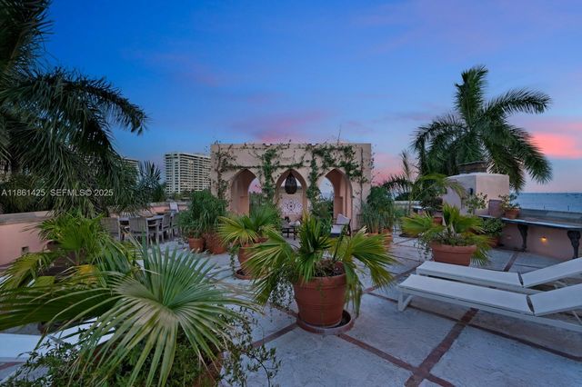 1840 S Bayshore Lane, Miami, FL 33133