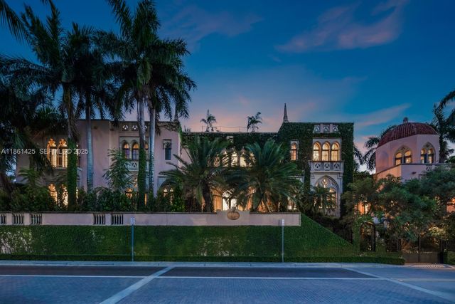 1840 S Bayshore Lane, Miami, FL 33133