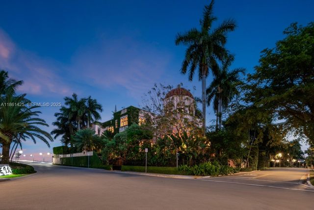 1840 S Bayshore Lane, Miami, FL 33133