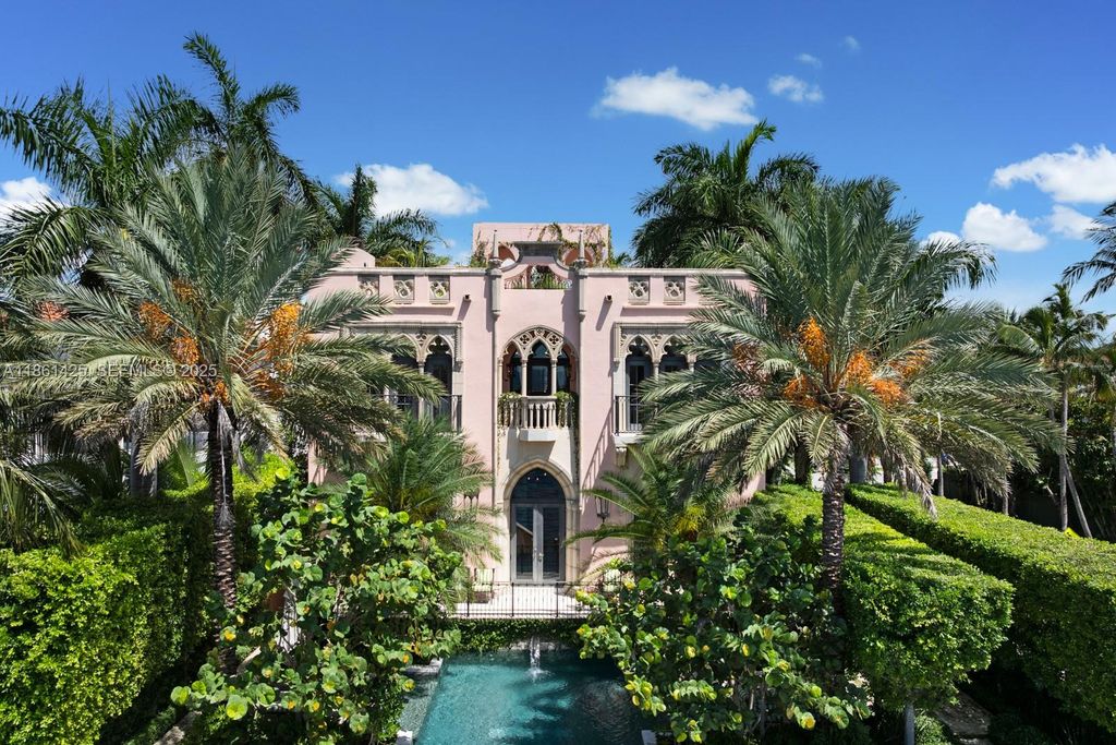 1840 S Bayshore Lane, Miami, FL 33133