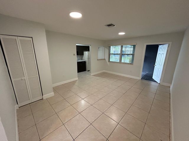 7511 Venetian Street 10, Miramar, FL 33023