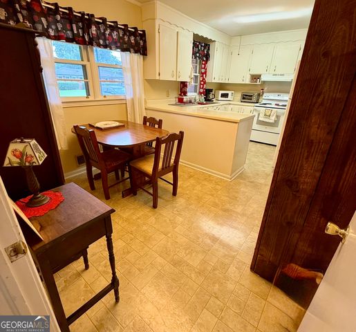 112 Briardale Avenue, Warner Robins, GA 31093