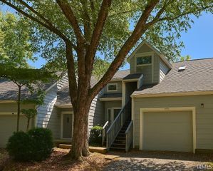 1942 E Bay Pointe Drive, Bloomington, IN 47401