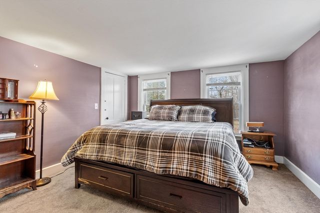 114 Chestnut St, Lunenburg, MA 01462