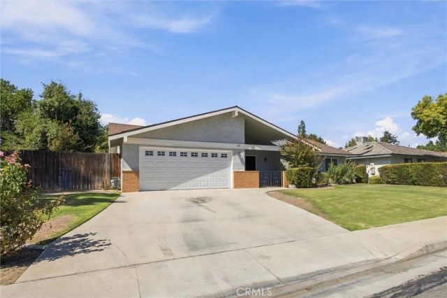 605 Winchester, Bakersfield, CA 93309