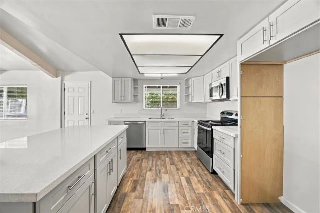 605 Winchester, Bakersfield, CA 93309