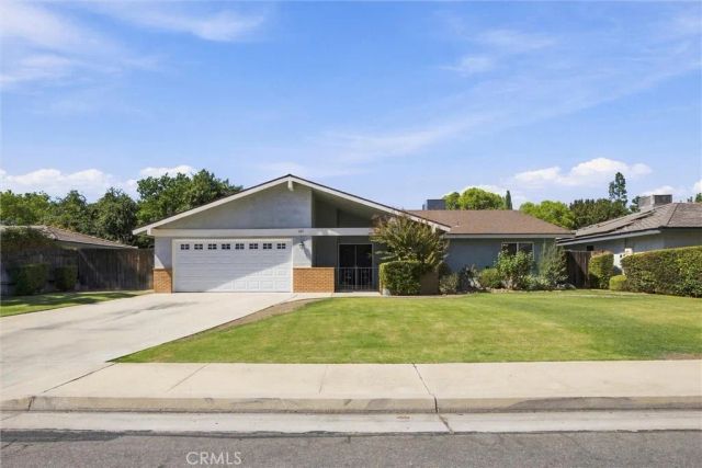 605 Winchester, Bakersfield, CA 93309
