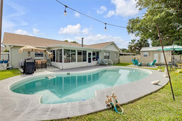 2952 CARRIAGE DRIVE, South Daytona, FL 32119