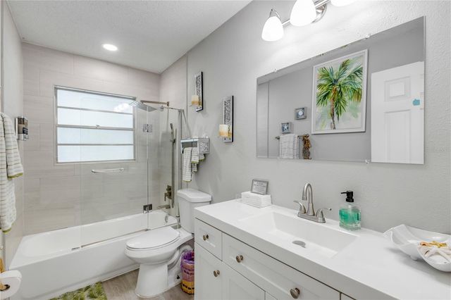 2952 CARRIAGE DRIVE, South Daytona, FL 32119