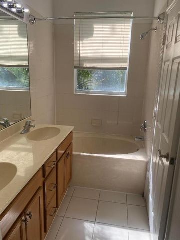 771 Pipers Cay Drive, West Palm Beach, FL 33415