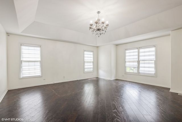 885 TIPPERARY Street, Gilberts, IL 60136