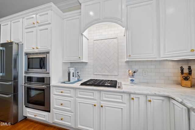606 Stafford Brook Lane, Cary, NC 27519