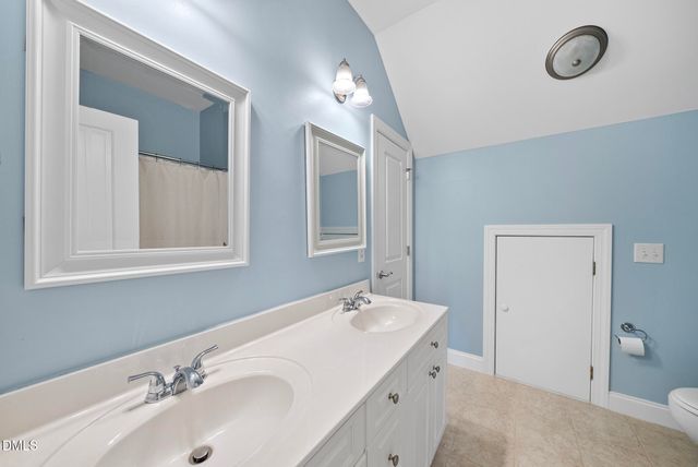 606 Stafford Brook Lane, Cary, NC 27519