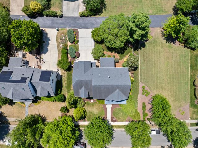 606 Stafford Brook Lane, Cary, NC 27519