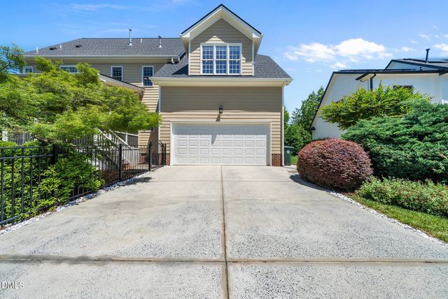 606 Stafford Brook Lane, Cary, NC 27519