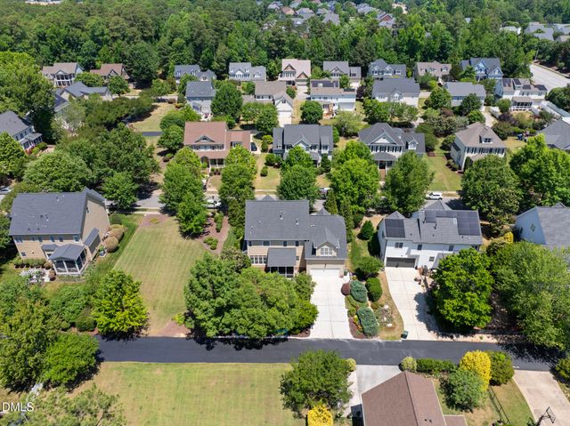 606 Stafford Brook Lane, Cary, NC 27519